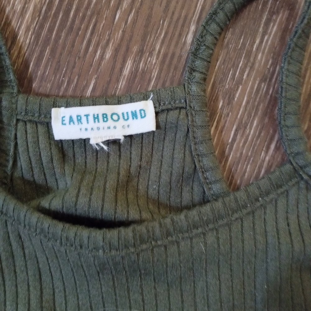 Earthbound Tank - Picture 2 of 5